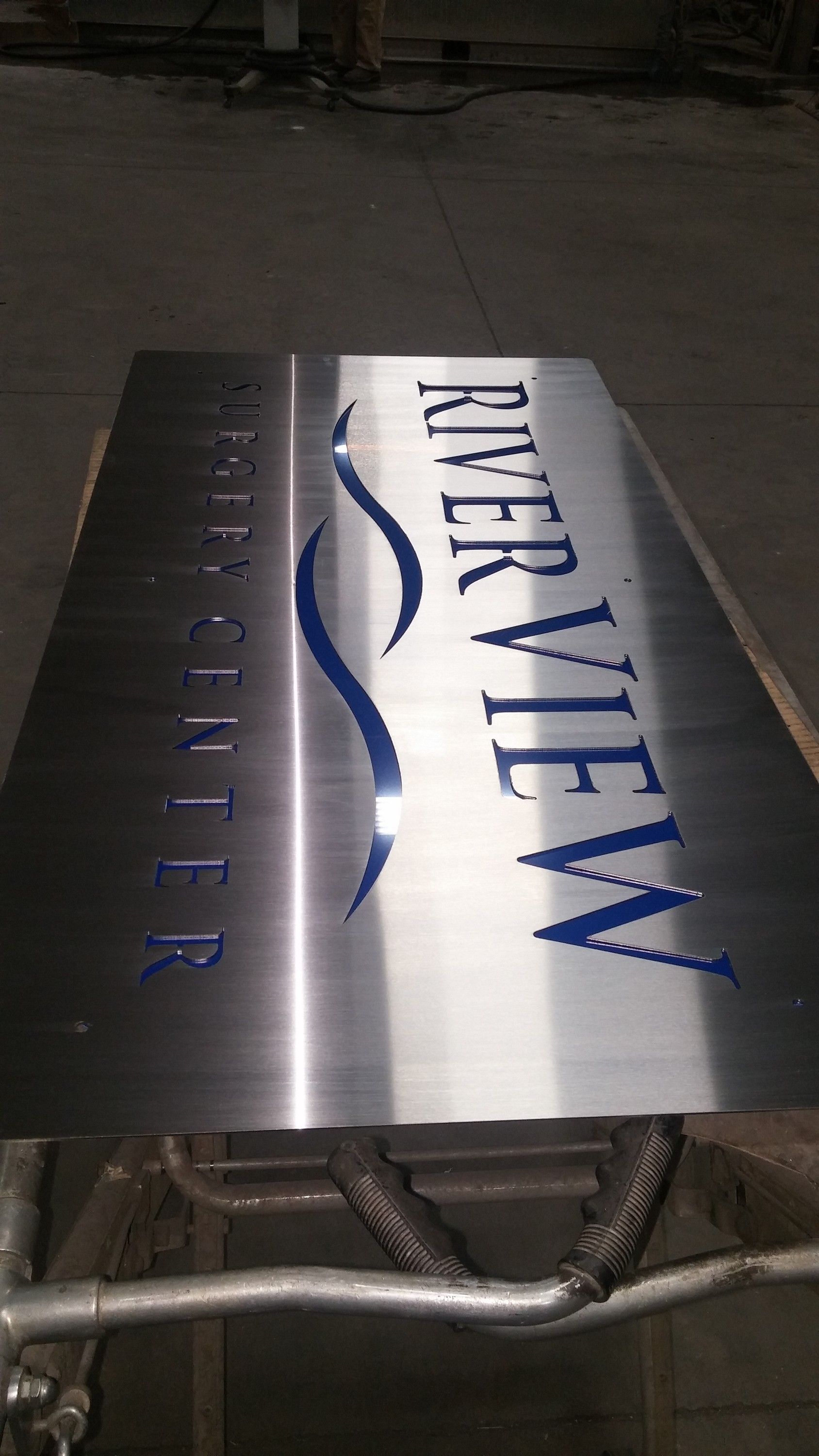 The full Riverview panel on a shop cart